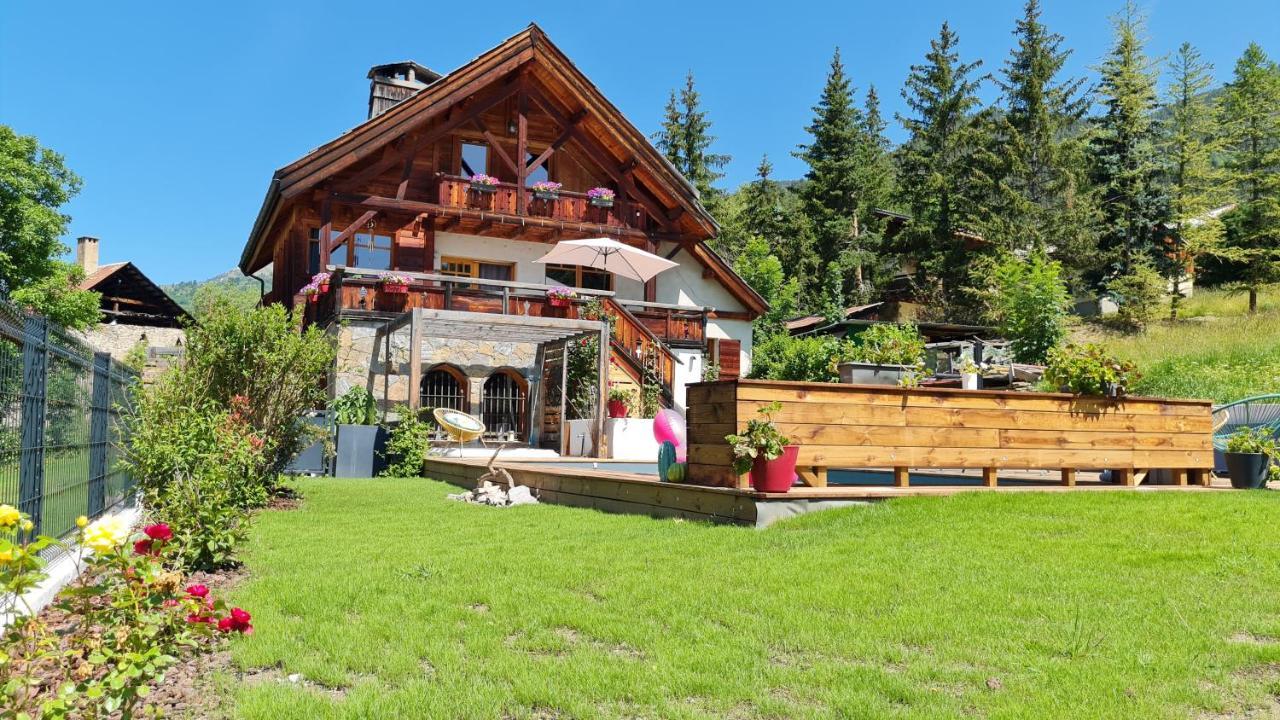 Chalet Serre Cambeou Piscine&Spa Saint Chaffrey Bagian luar foto
