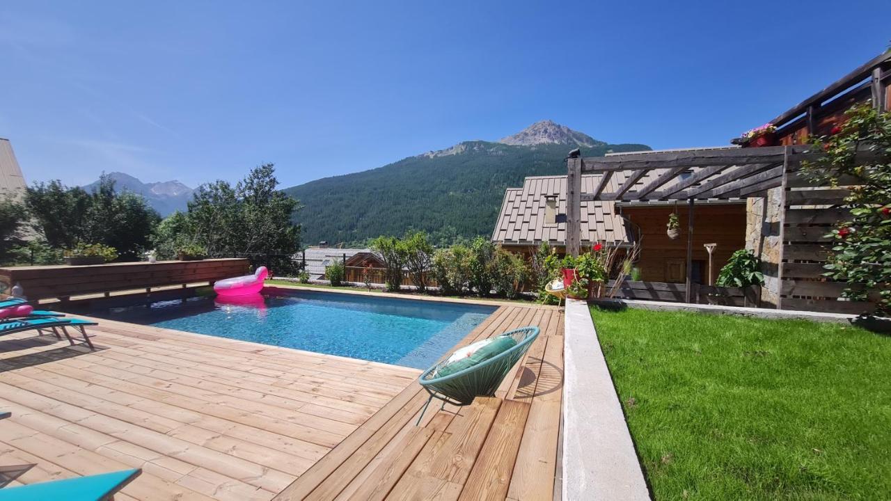 Chalet Serre Cambeou Piscine&Spa Saint Chaffrey Bagian luar foto